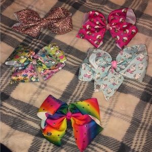 Jojo Siwa hair bows